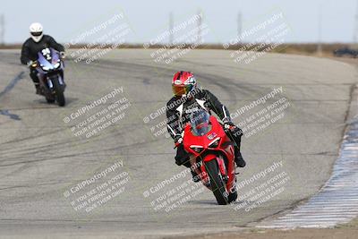 media/Nov-26-2023-TrackDaz (Sun) [[64ad8cfd8f]]/C Group/130pm (Outside Grapevine)/